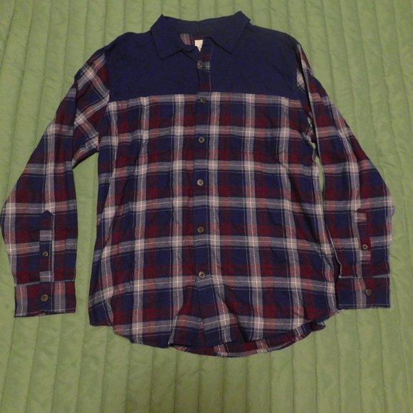 Navy Plaid L Button Down Shirt NWT - Picture 2 of 6